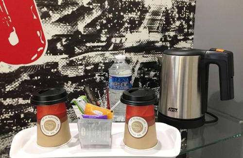 Montigny-le-Bretonneux Hotel | Hôtel Inn Design Paris Saint Quentin