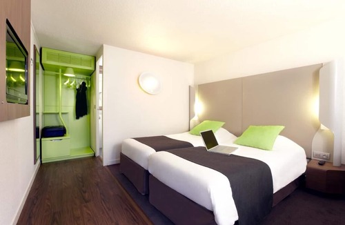 Laval Hotel | Hôtel Inn Design Laval