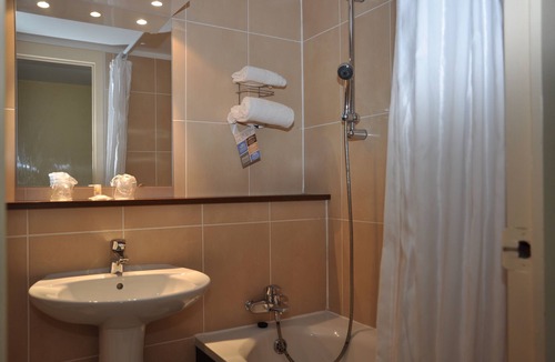 Montivilliers Hotel | Hôtel Inn Design Le Havre Nord Montvilliers