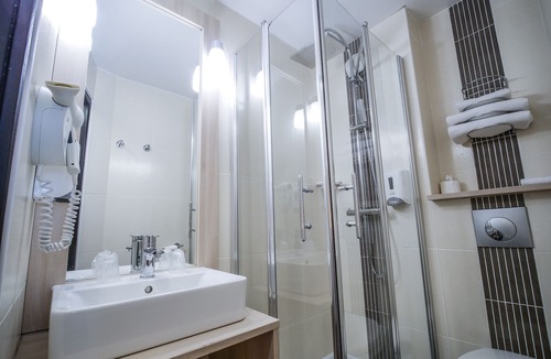 Villemandeur Hotel | Hôtel Inn Design & Restaurant Montargis