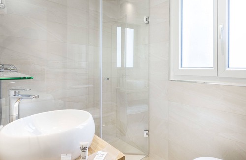 Quartier de la Folie-Mericourt Hotel | Hôtel International Paris