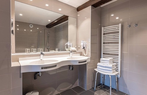 Ainhoa Hotel | Hôtel Ithurria