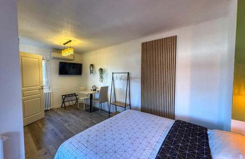 Saint-Jean-Pied-de-Port Hotel | Hôtel Itzalpea