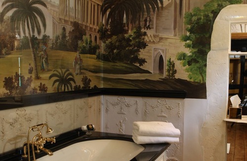 Faubourg Hotel | Hôtel Jardins Secrets