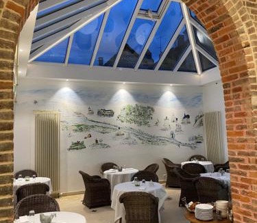 Saint-Riquier Hotel | HÔTEL JEAN DE BRUGES