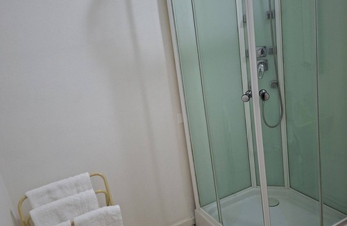 Dole Hotel | Hôtel JurJura