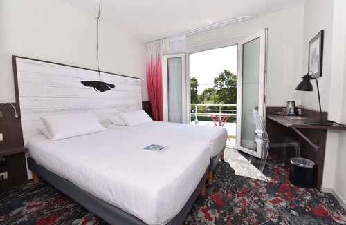 La Rochelle Hotel | Hôtel Kyriad La Rochelle Centre Ville