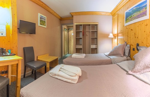 Val Cenis Hotel | Hôtel l'Alpazur