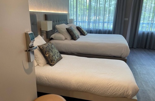 Morlaas Hotel | Hôtel l'Amandier