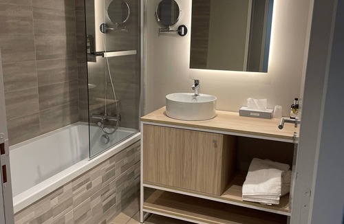 Morlaas Hotel | Hôtel l'Amandier