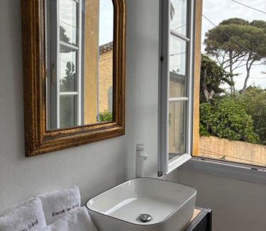 Saint-Aygulf Hotel | Hôtel L'Escale Au Soleil