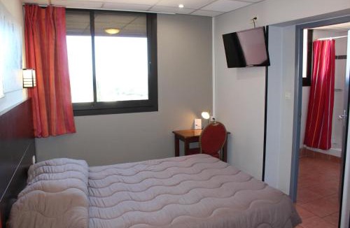 Chateauneuf-les-Martigues Hotel | Hôtel L'Hacienda