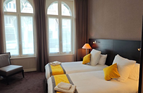 Malo-les-Bains Hotel | Hôtel L'Hirondelle