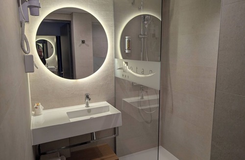 Portet-sur-Garonne Hotel | Hôtel L'Hotan