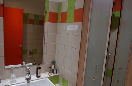 Romans-sur-Isere Hotel | Hôtel L'Orée du Parc