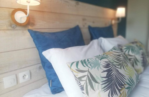 La Breille-les-Pins Hotel | Hôtel l'Orée des Bois