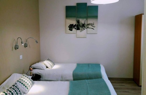 Naves Hotel | Hôtel l'Oustal