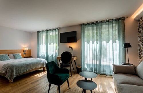 Savigny-les-Beaune Hotel | Hôtel L'Ouvrée Restaurant le 428