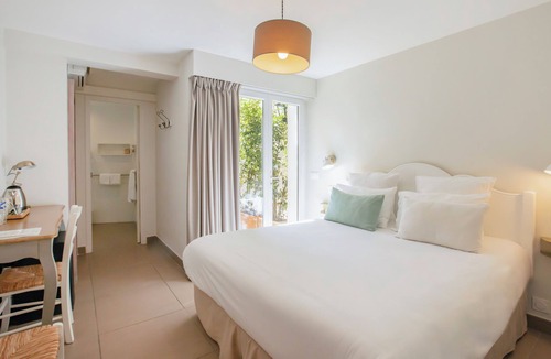 La Croix-Valmer Hotel | Hôtel La Bienvenue