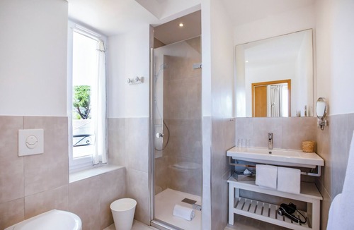 La Croix-Valmer Hotel | Hôtel La Bienvenue