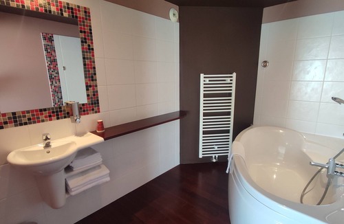 Saint-Hilaire-de-Riez Hotel | Hôtel La Corniche