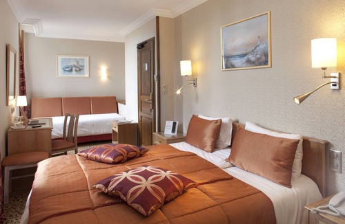 Le Mont-Saint-Michel Hotel | Hôtel la Croix Blanche