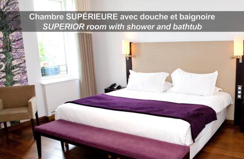 Rodez Hotel | HÔTEL LA FERME DE BOURRAN - RODEZ - parking privé avec bornes pour voitures électriques