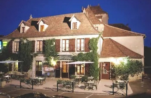Labastide-Murat Hotel | Hôtel la Garissade