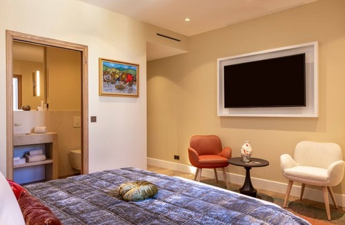 Chateauneuf-du-Pape Hotel | Hôtel La Mère Germaine