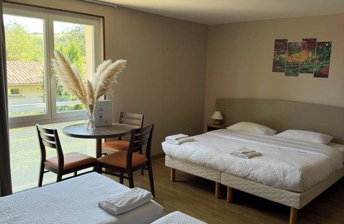 Cordes-sur-Ciel Hotel | Hôtel La Métairie
