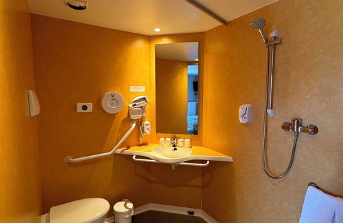 Cordes-sur-Ciel Hotel | Hôtel La Métairie