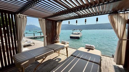 Veyrier-du-Lac Hotel | Hôtel La Maison Bleue par Yoann CONTE
