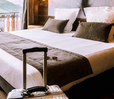 Montgellafrey Hotel | Hôtel La Perelle