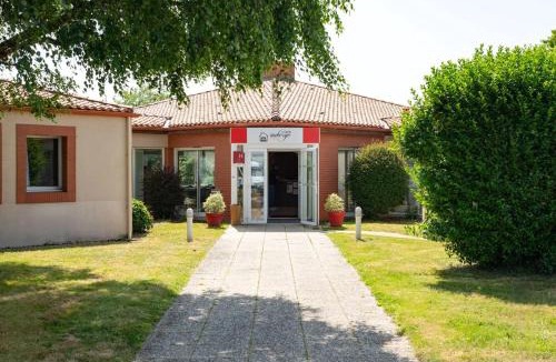 Chambretaud Hotel | Hôtel La Petite Auberge
