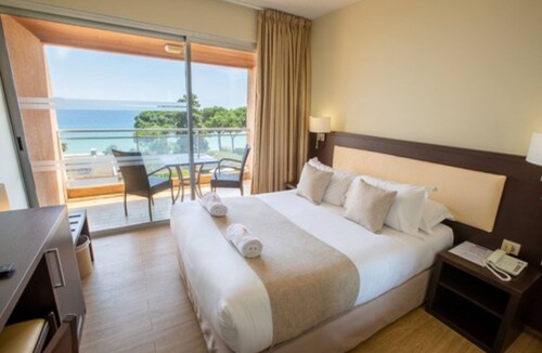 Ajaccio Hotel | Hôtel La Pinède