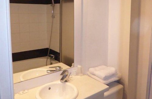 Louhans Hotel | Hôtel la Poularde