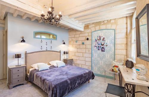 Villeneuve-les-Avignon Hotel | Hôtel La Suite