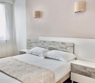 Mayenne Hotel | Hôtel La Tour des Anglais