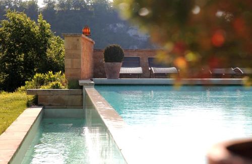 Carsac-Aillac Hotel | Hôtel La Villa Romaine