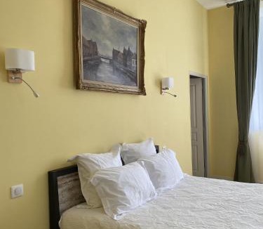 Sepmes Hotel | Hôtel Laroche Ploquin