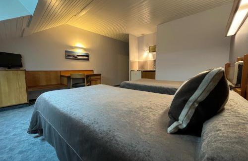 Nasbinals Hotel | Hôtel le bastide