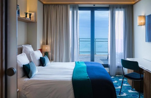 Biarritz City Centre Hotel | Hôtel Le Café de Paris