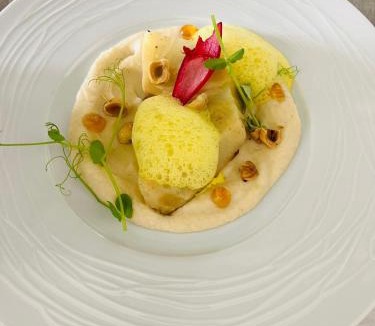 Roannes-Saint-Mary Hotel | Hôtel Le Castanea