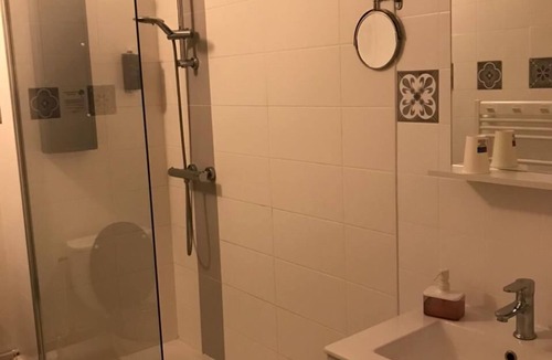 Cerizay Hotel | Hôtel Le Cerizay