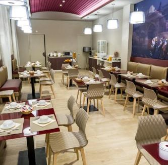 Chateaubriant Hotel | Hôtel Le Châteaubriant