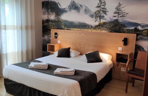 Ax-les-Thermes Hotel | Hôtel Le Chalet