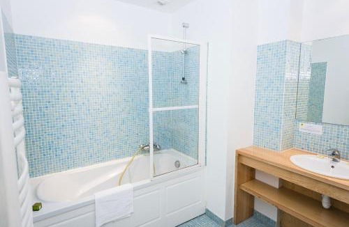 Ax-les-Thermes Hotel | Hôtel Le Chalet
