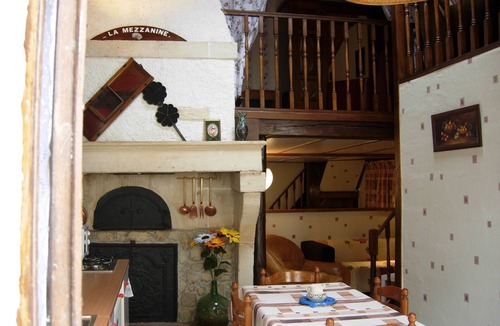 Chaumont-sur-Aire Hotel | Hôtel Le Chantoiseau