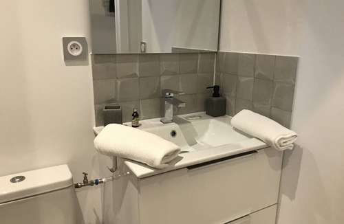 Saint-Just Hotel | Hôtel Le Cheval Blanc