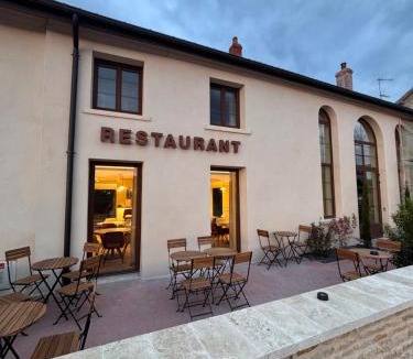 Gevrey-Chambertin Hotel | Hôtel Le Clos des Arts